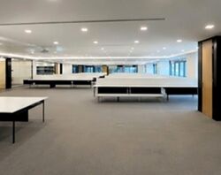 Robinson 77 (D1), Office #568255361
